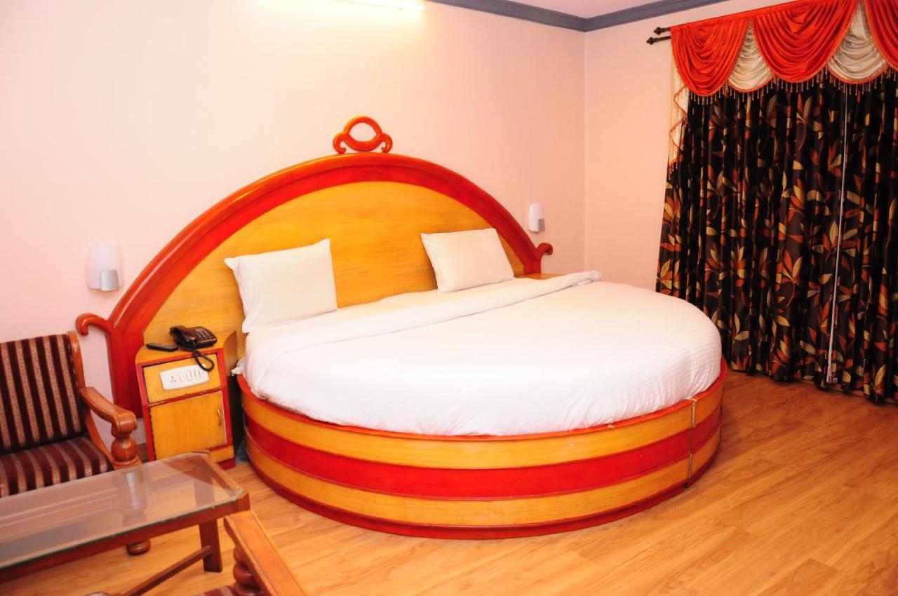 Hotel Venus Ooty Ngoại thất bức ảnh